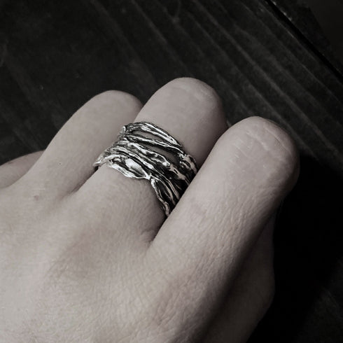 Thicket Ring